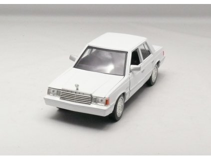 Dodge Aries K 1982 bílá 1:24 Motor Max