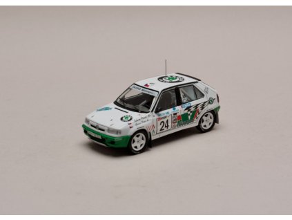 Škoda Felicia Kit Car #24 Rally Sweden 1995 1 43 IXO RAC413B.22 01