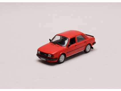 Škoda 130 L 1988 červená 1 43 IXO CLC445N.22 01