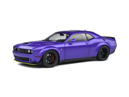 Dodge Challenger R:T 2020 Scat Pack Widebody švestková 1 18 Solido 1805705 01