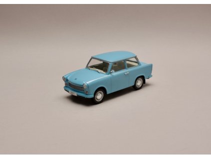 Trabant 601 světle modrá 1 24 WhiteBox 124169 01