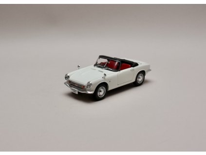 Honda S800 1966 bílá 1 24 WhiteBox 124184 01