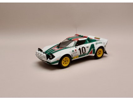 Lancia Stratos HF #10 Winner Rallye Monte Carlo 1976 1 18 IXO 18RMC162A.22 01