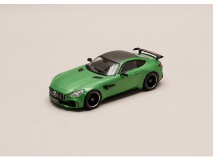 Mercedes AMG GT R Coupe zelená metalíza 1 43 Champion 01