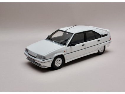 Citroen BX Gti 1990 bílá alpine černý interier 1 18 Triple9 Collection 1800462 01