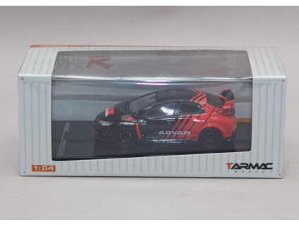 Honda Civic Type R FK2 %22Advan%22 černo červená 1 64 Tarmac Works T64 003ADV 01