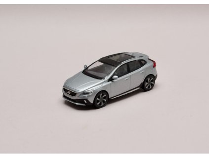 Volvo V40 Cross Country 2017 Electric stříbrná 1 43 MotorArt 2300260 01