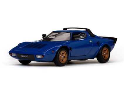Lancia Stratos Stradale 1975 modrá 1 18 Sun Star 4562 01