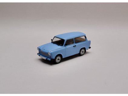 Trabant 601 S Universal 1988 modrá 1 24 Champion Hachette vada krabičky 01