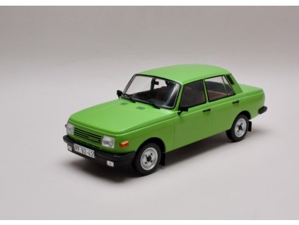 Wartbugr 353 1967 zelená 1 18 MCG 18062 01