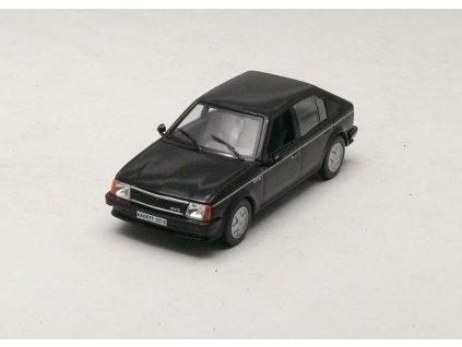 Opel Kadett D GT/E černá 1:43 Champion