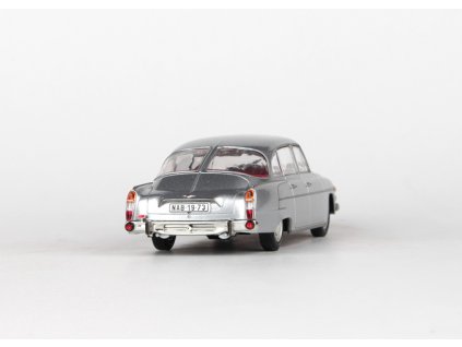 Tatra 603 1969 stříbrná metalíza červený interier 1:43 Abrex