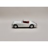 MGA MK II A1600 1961 Open Convertible s nosičem zavazadel bílá 1 18 Triple9 Collection T9 1800164 03
