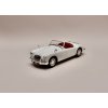 MGA MK II A1600 1961 Open Convertible s nosičem zavazadel bílá 1 18 Triple9 Collection T9 1800164 01