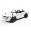 Nissan Skyline C10 Hakosuka 1970 Solido Works Perleťově bílá 1 18 Solido 1813001 01