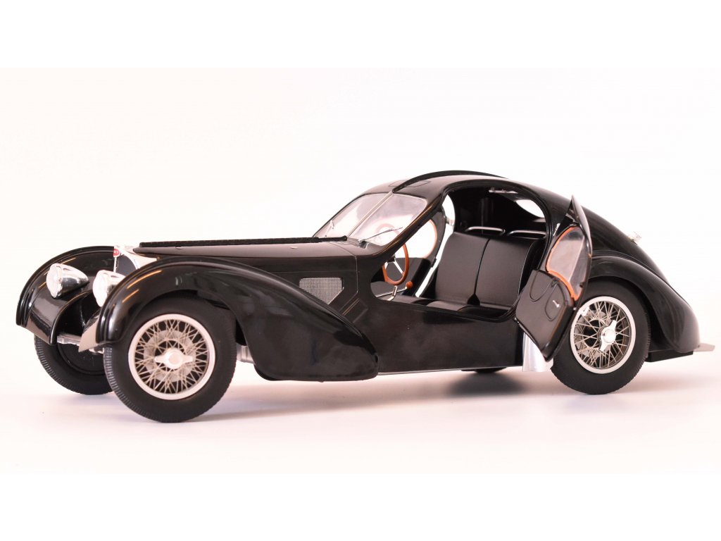 Bugatti type 57SC Atlantic 1938 1:18 - Solido  Bugatti Atlantictype 57S C - kovový model auta