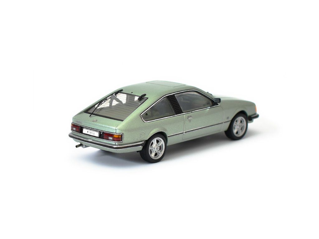 Modèle Réduit Opel Monza 1980 - Échelle 1/43 - Marque IXO - Occasion