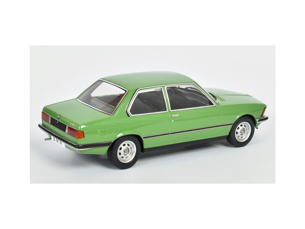 BMW 3-series 318 E21 1975 1:18 - KK-Scale - Automodels.cz