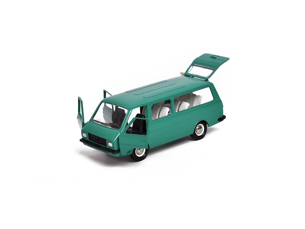 Miniature RAF 1/43 N°2203 – Voiture Russe – Bon état Dans Sa Boîte