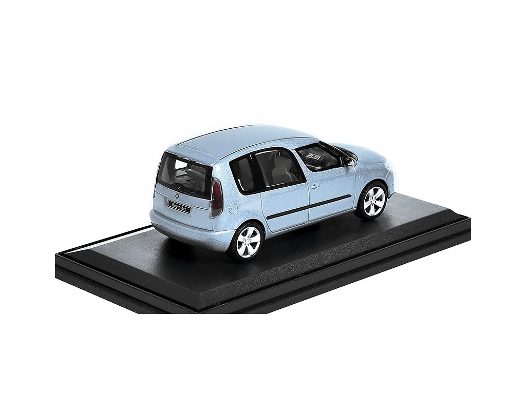 Škoda Roomster ミニカー 7台セット 1/72 Škoda Roomster ミニカー 7台セット 1/72 Škoda Roomster ミニカー 7台