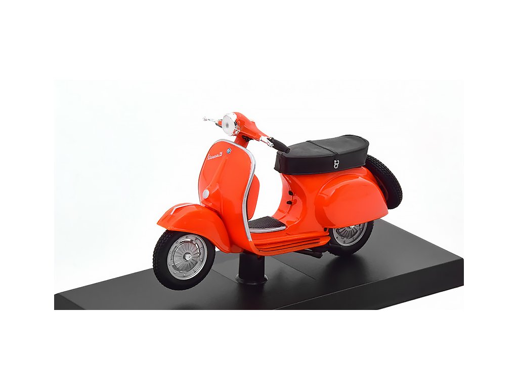 Vespa 75 1967 1:18 Centauria časopis s modelem - Main Image