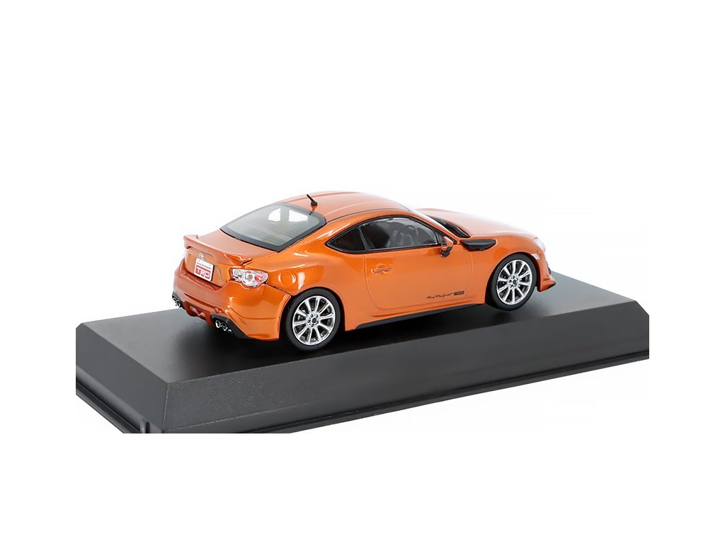 ミニカー EBBRO 1/43 TOYOTA 86 TRD Performance Amazon | EBBRO 1/43 ミニカー 86 TRD Performance Line White エブロ