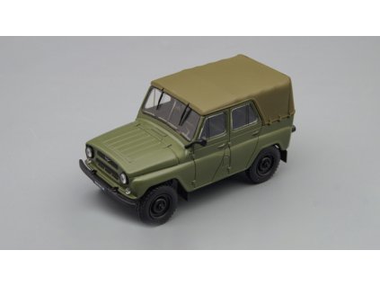 UAZ-469B 1:43 - Kultovní auta SSSR časopis s modelem #8  UAZ 469 B - kovový model auta