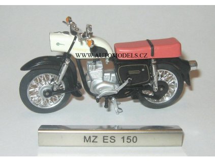 MZ ES 150   v měřítku 1/24 - East European Motorbikes  MZ ES 150  - kovový model motorky