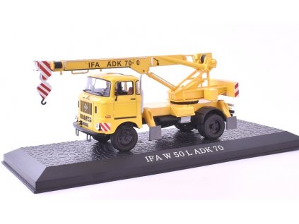 IFA W 50 L ADK 70 autojeřáb 1:43 - Atlas časopis s modelem  IFA W50 L ADK 70 - kovový model auta