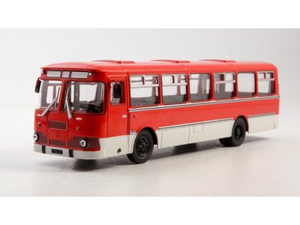 LIAZ-677M 1:43 - Sovetskij avtobus  LIAZ 677 M - kovový model autobusu