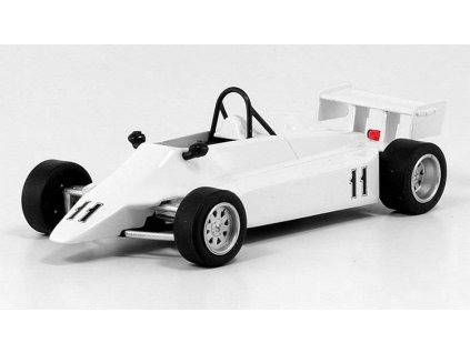Estonia-21 1:43 - Kultovní auta SSSR časopis s modelem #127  Estonia 21 - kovový model auta