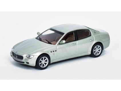Maserati Quattroporte 1:43 - Superauta DeAgostini časopis s modelem #64  Maserati Quattroporte - kovový model auta z časopisu Superkary - Superauta