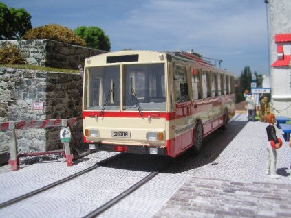 Škoda 14Tr 11 1990 trolejbus - Bazarové zboží (výprodej soukromé sbírky)  Škoda 14Tr 11 - kovový model