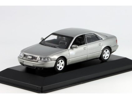 Audi A8 1999 stříbrná 1:43 - MAXICHAMPS  Audi A8 - kovový model