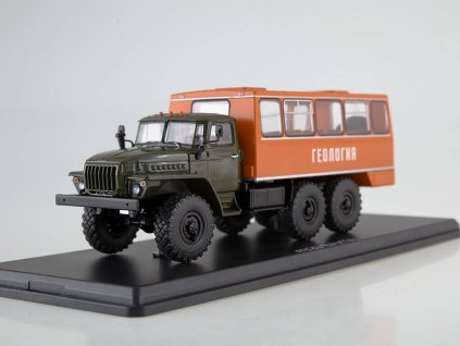 URAL-4320 NEFAZ-42112  1:43 - SSM  URAL 4320 - kovový model