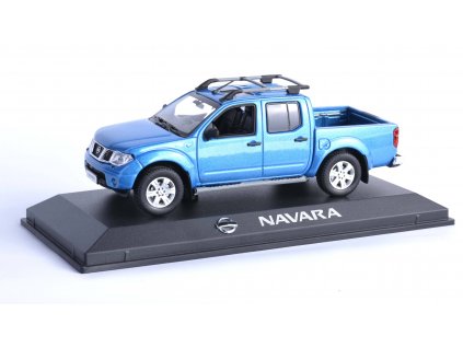 Nissan Navara časopis s modelem - Norev  Nissan Navara - kovový model