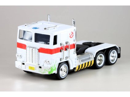 Peterbilt 352 bílá Optimus Prime z filmu Transformers 1:32 - Jada Toys  Peterbilt 352 - kovový model