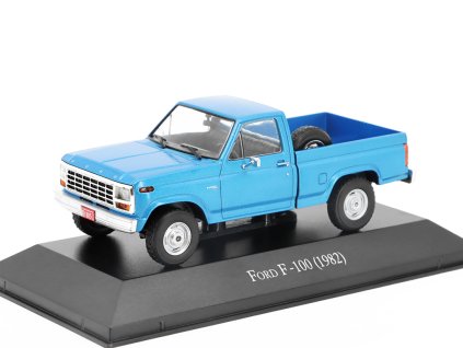 Ford F 100 Pick up 1982 143 časopis s modelem (1)
