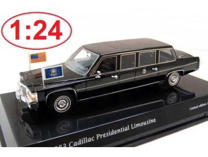Cadillac LIMOUSINE- 1983 1:24 Lucky Die Cast  Cadillac LIMOUSINE- kovový model auta