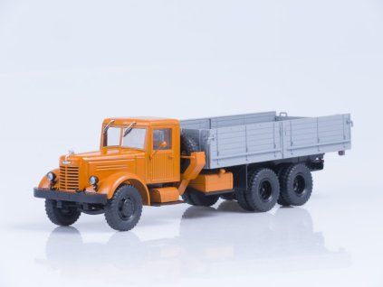 YaAZ-210 1:43 - Avtoistoria  YaAZ 210 - kovový model
