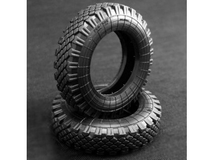 Pneumatika I-252B R20 (ZIL-130/164) 1:43 - Maestro Wheels  Pneu I 252B R20 - příslušenství pro modely ZiL, ZiS, KAZ