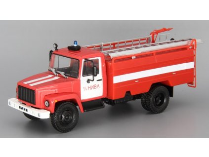 GAZ-3307 AC-30 1:43 Kultovní auta SSSR Náklaďáky No.35 časopis s modelem  GAZ 3307 AC 30 1:43 - kovový model auta