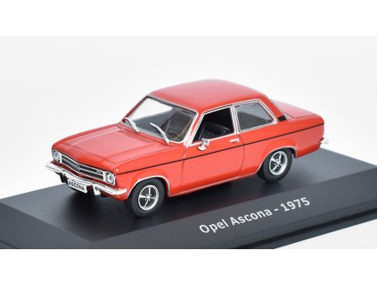 Opel Ascona - 1975 1:43 - Hachette časopis s modelem  Opel Ascona - 1975 - kovový model