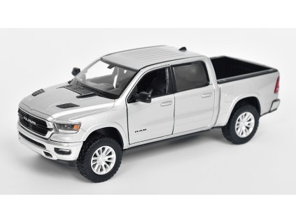 Dodge Ram 1500 Crew Cab Rebel 2019 1:27 - MOTORMAX  Dodge Ram 1500 Double Cab Pick-up 2019 - kovový model auta