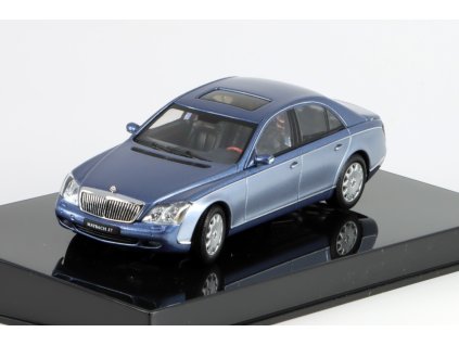 Mercedes-Benz Maybach 57 SWB světlá modrá 1:43 - AUTOart  Maybach 57 - kovový model