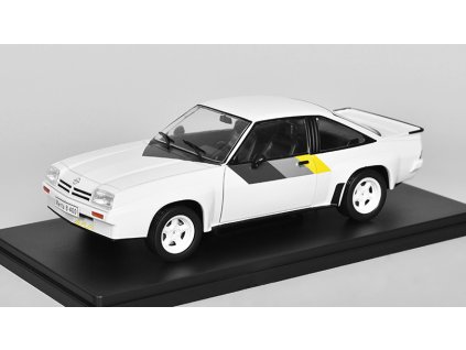 Opel Manta B 400 1981 1:24 - Hachette časopis s modelem  Opel Manta B400 1981 - kovový model