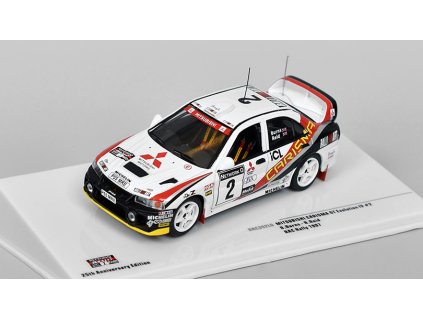 Mitsubishi Carisma GT Evolution IV #2 Burns/Reid 1:43 - IXO Models  Mitsubishi Carisma - kovový model