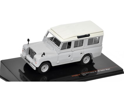 Land Rover Series III 109 Station Wagon 1978 1:43 - IXO Models  Land Rover Series III 109 Station Wagon 1978 - kovový model auta