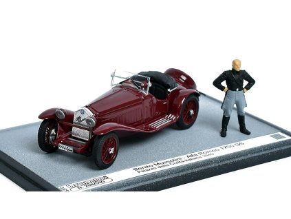 Alfa Romeo 1750GS 1940 s figurkou Mussoliniho 1:43 - Brumm   Alfa Romeo 1750 GS Palazzo della Civilta Italiana 1940 - kovový model auta