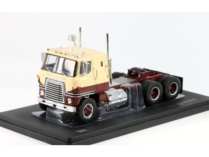 International  Transtar COE 1965 1:43 - IXO Models  International  Transtar - kovový model